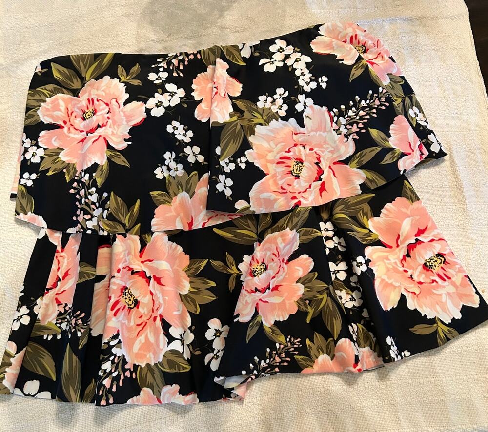 NWOT Kona Sol Women's Tankini Top Size M